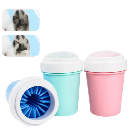 Nettoyeur de pattes de chien en silicone souple avec trois coupelles, dont l’une avec un motif de pattes de chat Transparent Background